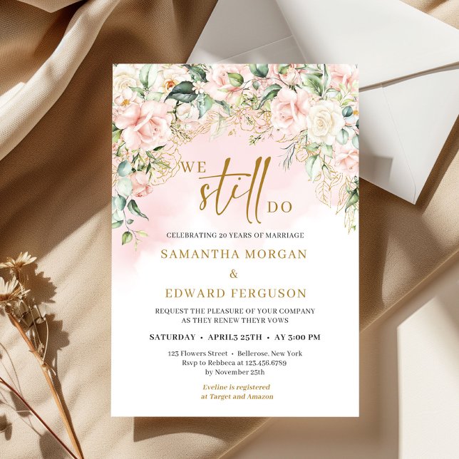 Invitación Guión artístico moderno rosas blandas que aún hace (Modern artistic script pastel pink roses sage gold we still do invitation )