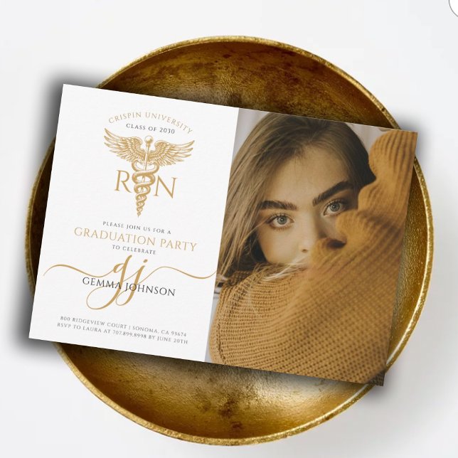 Invitación Guión de oro de la fiesta de graduación de enferme (Subido por el creador)