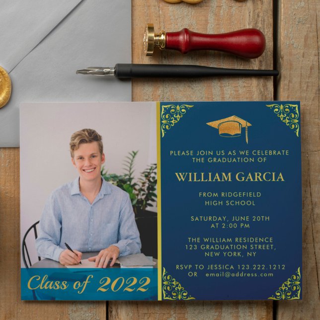 Invitación Guión de oro moderno de graduación de Marina con f (Subido por el creador)
