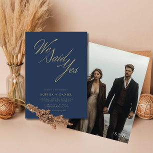 Invitación Guión dorado azul de la marina dijimos sí Boda de 
