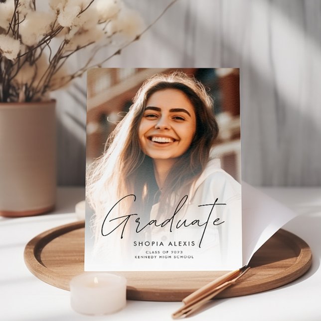 Invitación Guión elegante caligráfico Dos Graduación de fotos (Subido por el creador)