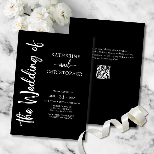 Invitación Guión formal Boda elegante blanca negra en blanco (Elegant Bold Script Black & White Wedding Invitation with vertical calligraphy, QR code.)