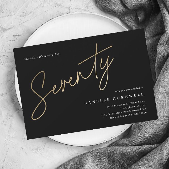Invitación Guión minimalista Negro y Oro 70 cumpleaños (Modern gold script 70th birthday party invitations.)