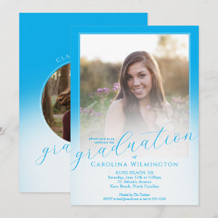 Invitación Guión moderno cielo azul ombre foto graduación