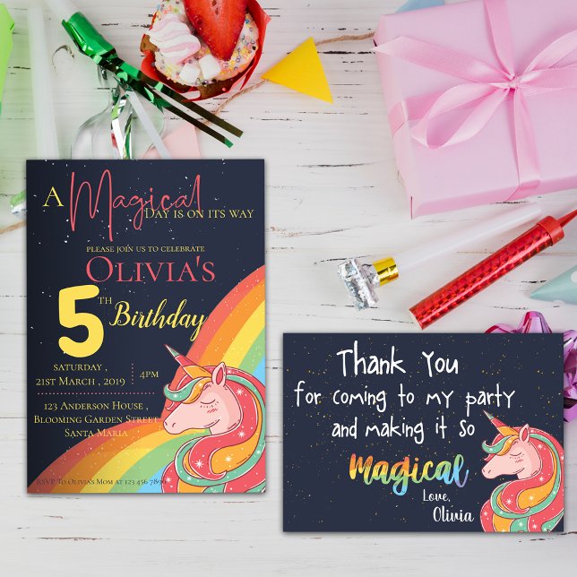 Invitación Guirnalda de unicornio de arcoiris mágico lindo cu (Cute Magical Rainbow Unicorn Sparkle Birthday Invitation)