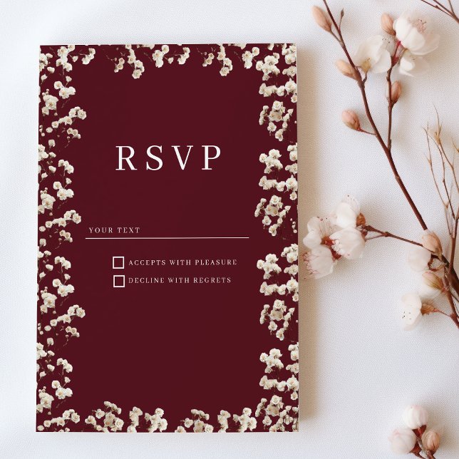 Invitación Gypsophila floral de marfil borgoñoso botánico RSV (Botanical Burgundy ivory gypsophila floral RSVP)