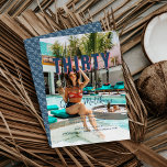 Invitación Hablar 30 conmigo | 30.º Fiesta de cumpleaños<br><div class="desc">Las invitaciones modernas para fiestas de cumpleaños con tipografía en negrita rosa y azul se superponen con tu foto favorita. Se puede personalizar a cualquier edad y color. ¡Delicioso, juguetón y dulce! Podrá admirar una deliciosa paleta de colores veraniegos que combina los tonos dulces con un toque de elegancia. El...</div>