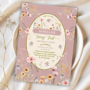 Invitación hada de flor silvestre de fantasía primera invitac