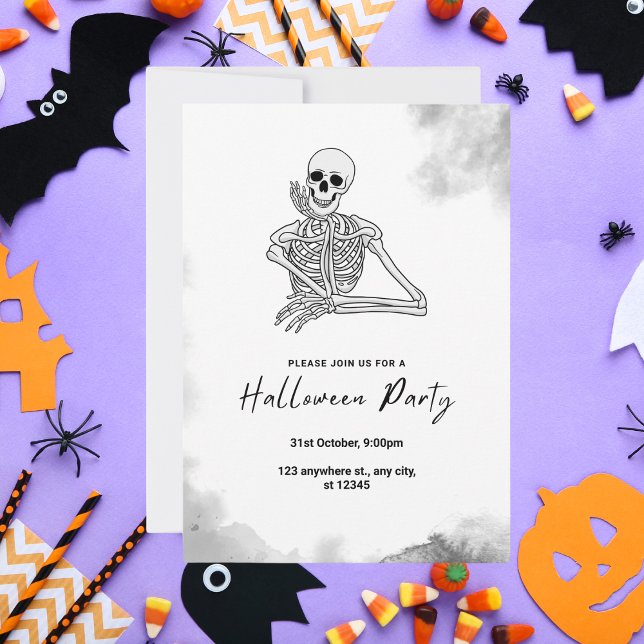 Invitación Halloween blanco y negro con tema de esqueleto (Subido por el creador)