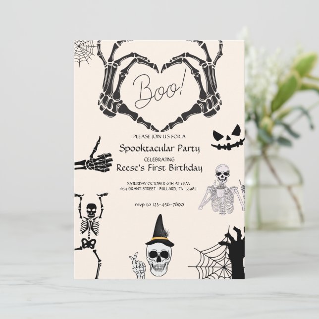 Invitación Halloween Boo Skeleton Cumpleaños (Anverso de pie)