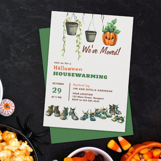 Invitación Halloween Casa Calentador Monstruo zapatillas plan (Halloween housewarming family party invitation cute fun funny gremlin shoes hanging plants elegant)
