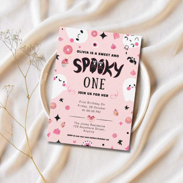 Invitación Halloween rosa dulce y espeluznante primer cumplea (Subido por el creador)