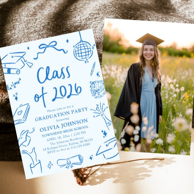 Invitación Hand Drawn Class of 2026 Blue Graduation Party (Hand Drawn Class of 2026 Blue Graduation Party Invitation)