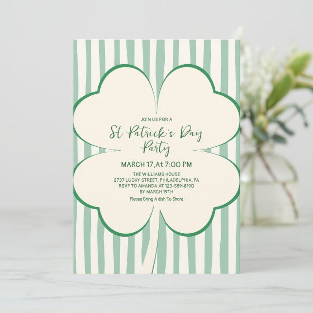 Invitación Hand Drawn Green Clover & Stripes St Patrick's Day (Anverso de pie)