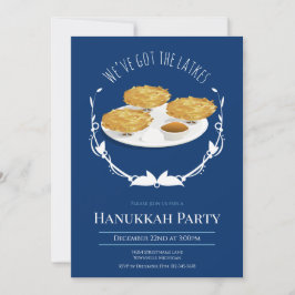 Invitación Hanukkah Fiesta Sonriente Latkes Azul Festividad B