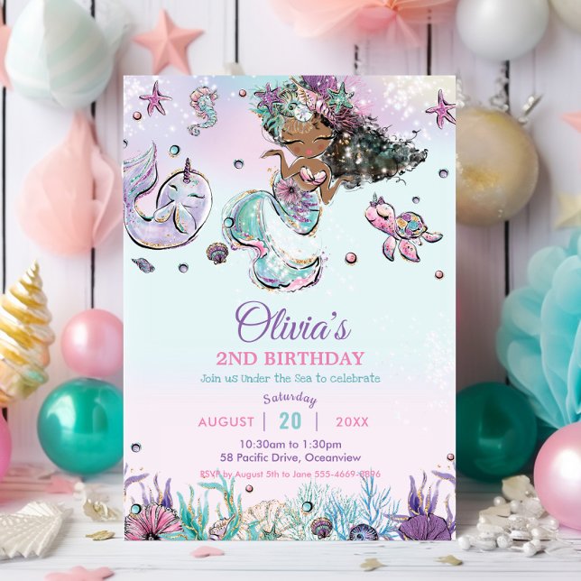 Invitación Hermosa sirena marrón bajo el mar cumpleaños de Na (cute black african brown mermaid under the sea shells pool birthday party invitation cards digital  )