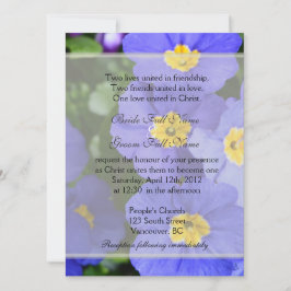 Invitación Hermosas flores de jardín azules boda cristiana