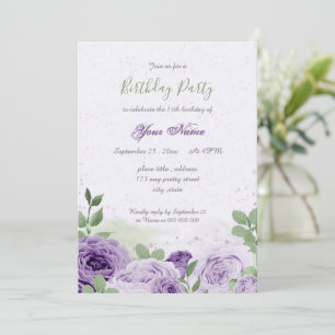 Invitación hermosas flores moradas hojas verdes cumpleaños