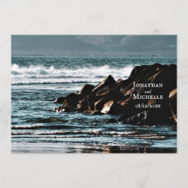 Invitación Hermoso océano, olas y rocas Bodas de playa