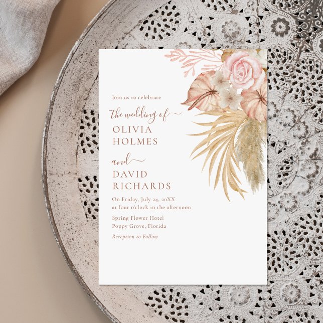 Invitación Hierba Moderna de Pampas de Terracota para Boda Fl (Modern Beige Pampas Grass Floral Wedding Invitation on a neutral boho plate.)