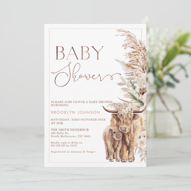 Invitación Highland Cow Calf Floral Frame Baby Shower (Anverso de pie)