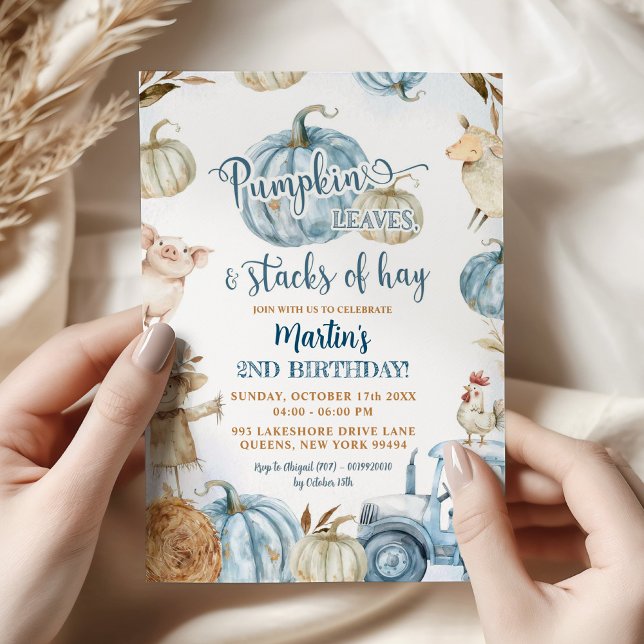 Invitación Hojas azules de calabaza y pilas de heno cumpleaño (Subido por el creador)