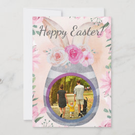 Invitación Hoppy Easter photo in grey egg