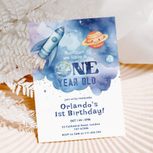 Houston tenemos un niño de un año de edad cumpleañ