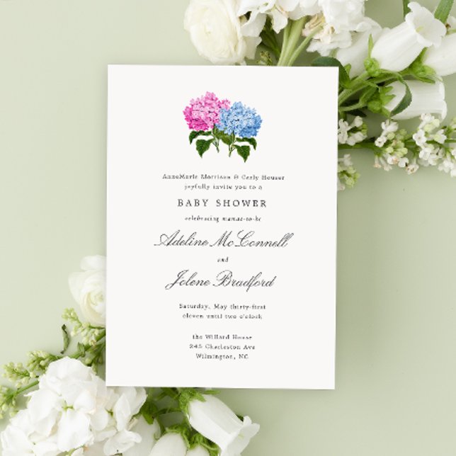 Invitación Hydrangea Azul y Rosa Grand-millennial Doble (Pink and blue two mothers double baby shower invitation with hydrangea flowers and traditional style)