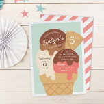 Invitación Ice Cream Sundae Kids Fiesta de cumpleaños<br><div class="desc">Relájate con estas lindas invitaciones a fiestas con tema de helados para tu fiesta de cumpleaños. En una suave paleta de colores mullidos, el diseño de verano es divertido y cuenta con cucharas de chocolate, vainilla y helado de fresa en un cono de gofre coronado con jarabe de chocolate y...</div>