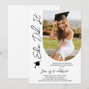 Invitación Imagen de la fiesta de graduación con un guión mod