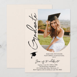 Invitación Imagen de la fiesta de graduación con un guión mod