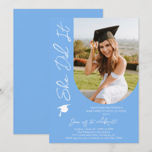 Invitación Imagen de la fiesta de graduación con un guión mod