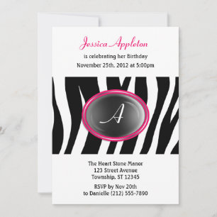 Invitación Impresión de cebra Fuchsia Glass Monograma Cumplea