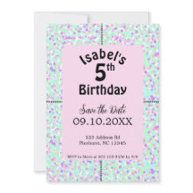 Iniciación de cumpleaños con lunares para niñas