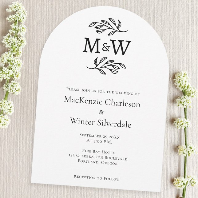 Invitación Iniciales monogramas simples de pareja boda Minima (Modern arch wedding invitation with couple monogram initials and botanical leaf sprig line art)