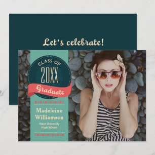 Invitación Insignia retro con flechas de foto graduada