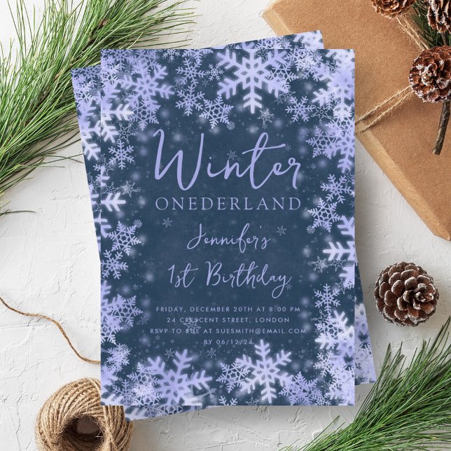 Invitación Invierno azul de la marina festiva ONEDERLAND 1º c (Festive Navy Blue Winter ONEDERLAND 1st Birthday Invitation)