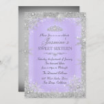 Invitación Invitar 16 a Silver Winter Wonderland dulce morado<br><div class="desc">Invitación de cumpleaños 16 Silver & Purple Sweet. Diseño de copos de nieve y tiara. Por favor tenga en cuenta que todas las imágenes planas no tienen joyas reales.</div>