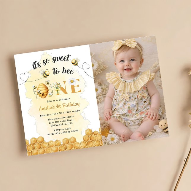 Invitación It's So Sweet To Bee Photo 1st Birthday Invitation (Subido por el creador)