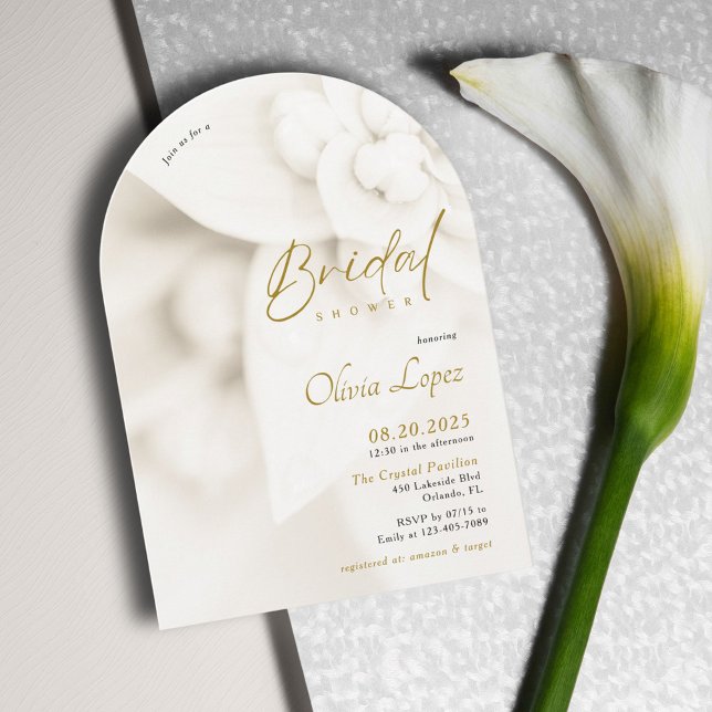 Invitación Ivory Bloom & Elegant Gold Script Bridal Shower  (Subido por el creador)