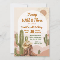 Joven vaquero y tres cumpleaños del desierto
