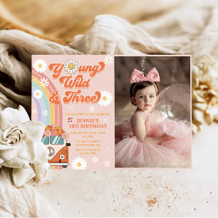 Invitación Joven y salvaje tres retro arcoiris foto de tercer