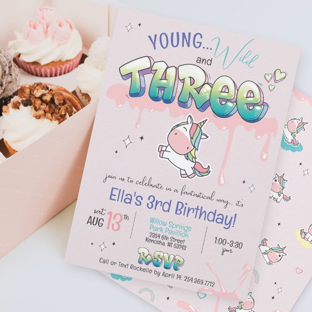 Invitación Jóvenes y salvajes tres unicornios Chicas del arco (Young Wild and THREE cute girl kawaii unicorn rainbow pink purple graffiti magic 3rd birthday invite)