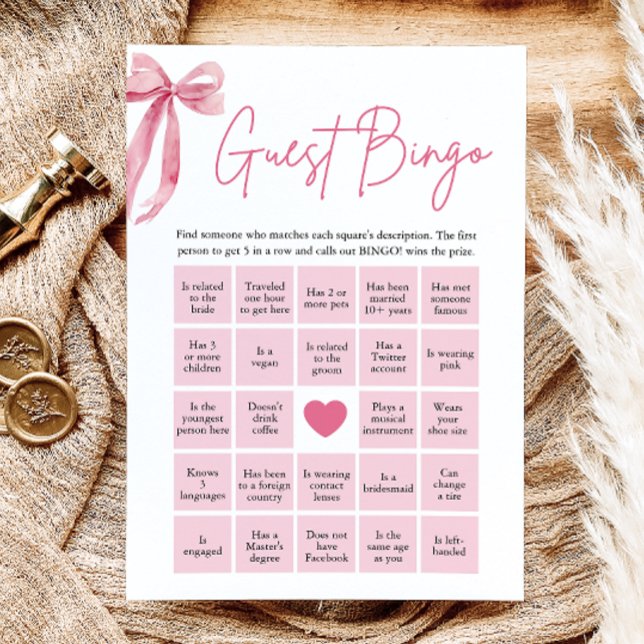 Invitación Juego de Bingo de Ducha de Novia con Lazo Rosa par (Pink Bow Find the Guest Bingo Bridal Shower Game)