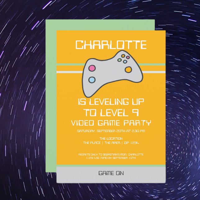 Invitación Jugador de videojuegos de computadora Nivelando el (Gamer birthday party invitations from Ricaso 
Personalized levelling up invite. )