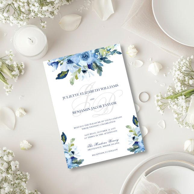 Invitación Juliette Elegant Dusty Blue Floral Boda (Vintage floral blue wedding invitation with calligraphy script)