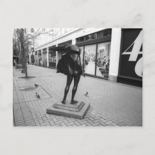 Invitación Kvinneakt y la postal de los Pigeons