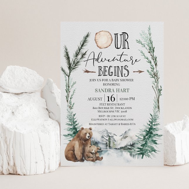 Invitación La aventura de Wilderness comienza con el Baby Sho (Our adventure begins wilderness themed baby shower invitation featuring a bear and cub.)
