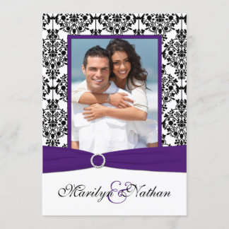 Invitación La boda púrpura, blanca, negra de la foto del